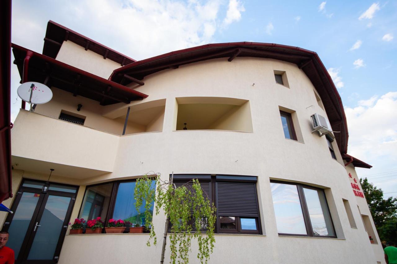 Casa Avram Villa Ramnicu Valcea Ngoại thất bức ảnh