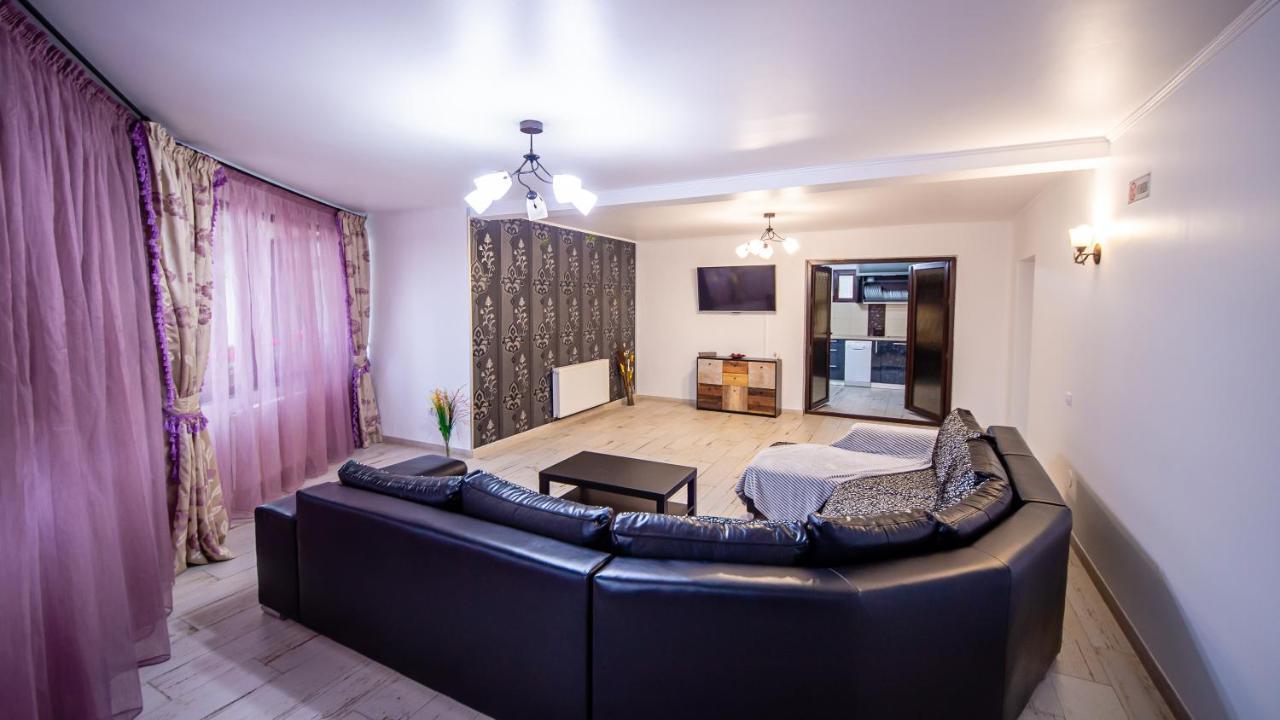 Casa Avram Villa Ramnicu Valcea Ngoại thất bức ảnh